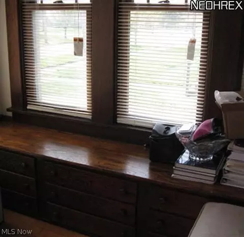 373 Beech St, Berea, OH 44017 photo 4