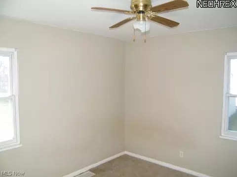 1620 Cedar Dr, Lorain, OH 44052 photo 8