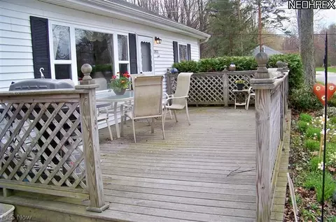 2922 Linna Dr, Ashtabula, OH 44004 photo 3