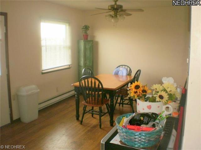 138 Potomac Dr, Elyria, OH 44035 photo 6