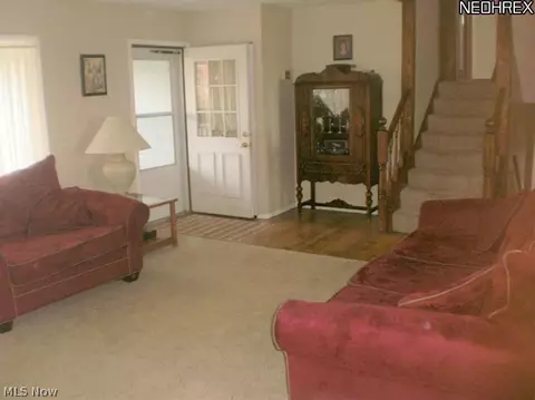 138 Potomac Dr, Elyria, OH 44035 photo 4