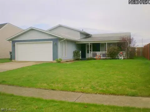 138 Potomac Dr, Elyria, OH 44035 photo 1
