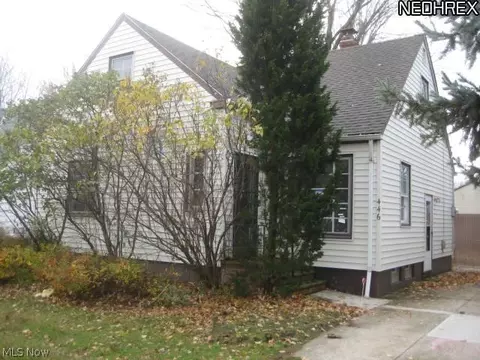 446 E 272 St, Euclid, OH 44132 photo 1