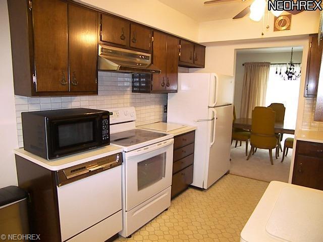 35755 Solon Rd, Solon, OH 44139 photo 9