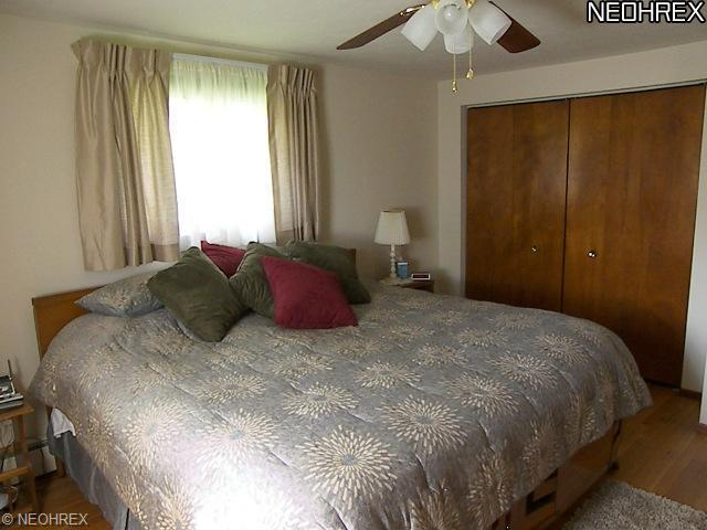 35755 Solon Rd, Solon, OH 44139 photo 12
