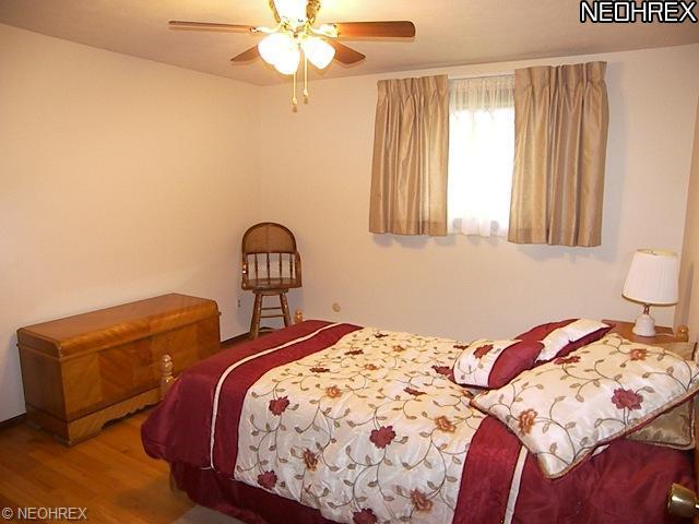 35755 Solon Rd, Solon, OH 44139 photo 13