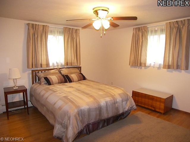 35755 Solon Rd, Solon, OH 44139 photo 14