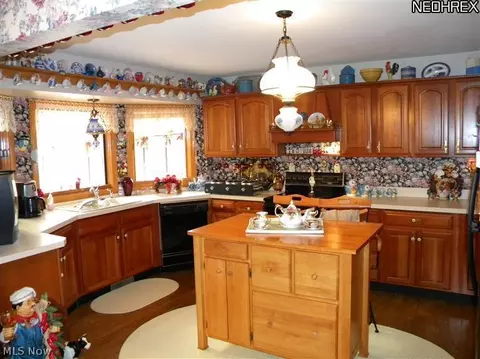 3150 Eastern Rd, Norton, OH 44203 photo 3