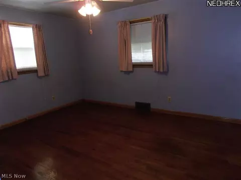 5333 Linger, Youngstown, OH 44514 photo 6