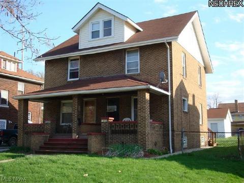 1972 E 33rd St, Lorain, OH 44055 photo 3