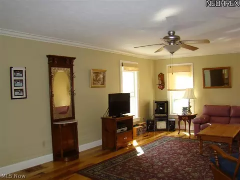 112 Maple, Chardon, OH 44024 photo 9