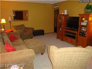 152 Elma Dr, Elyria, OH 44035 photo 6