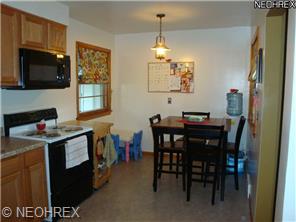 152 Elma Dr, Elyria, OH 44035 photo 3