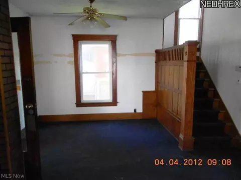 117 Kaiser Ct, Elyria, OH 44035 photo 2