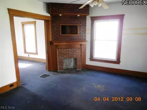 117 Kaiser Ct, Elyria, OH 44035 photo 3