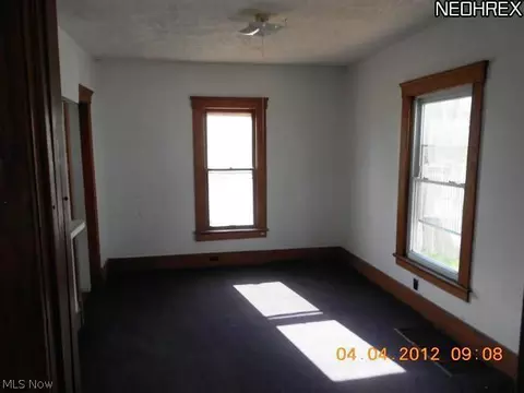 117 Kaiser Ct, Elyria, OH 44035 photo 4