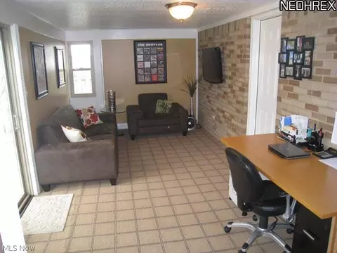 6207 Hillside Rd, Independence, OH 44131 photo 5
