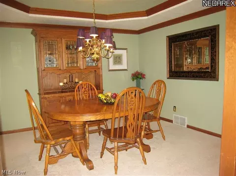 560 E Jackson Rd, Aurora, OH 44202 photo 6