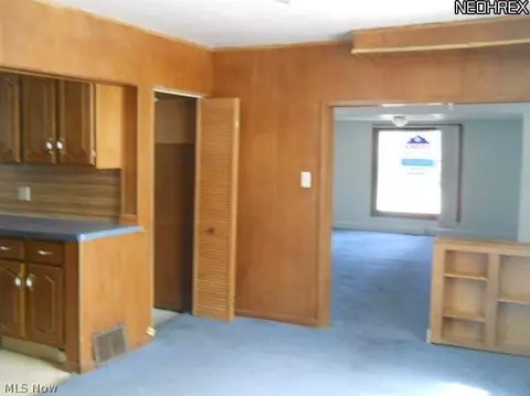 10 E 221 St, Euclid, OH 44123 photo 7