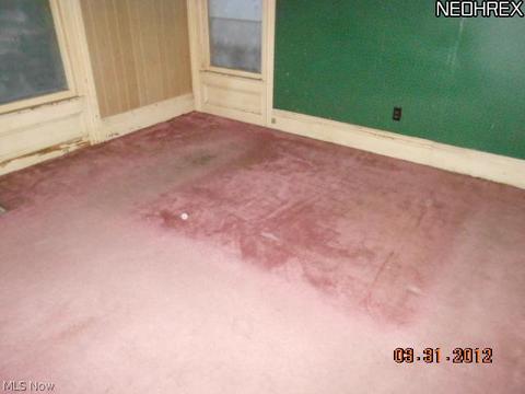 218 5th St, Elyria, OH 44035 photo 6