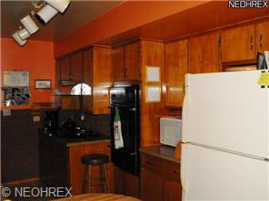 554 Ivan Dr, Kent, OH 44240 photo 3