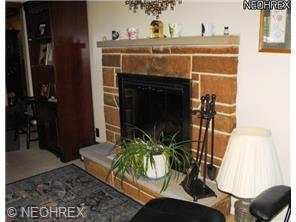 554 Ivan Dr, Kent, OH 44240 photo 5