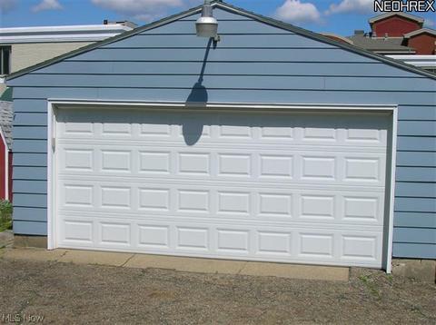 2707 Abbott, Canton, OH 44708 photo 8