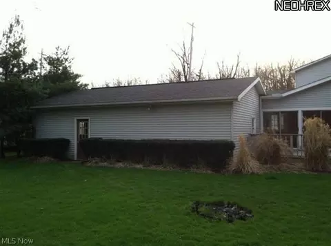 2412 Center Rd, Ashtabula, OH 44004 photo 4