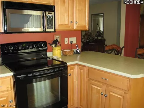 804 N 4th St, Dennison, OH 44621 photo 3