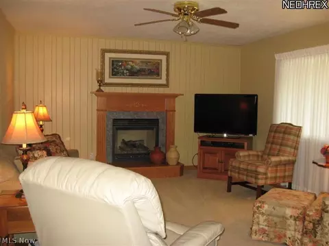 804 N 4th St, Dennison, OH 44621 photo 10