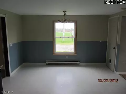 178 Valley Forge Cir, Elyria, OH 44035 photo 5