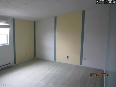 178 Valley Forge Cir, Elyria, OH 44035 photo 11