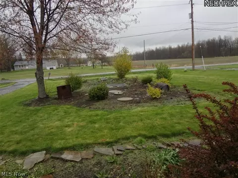 440 Center St, Warren, OH 44481 photo 4