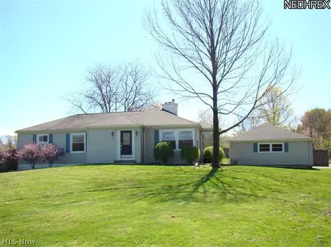 35200 Eddy Rd, Willoughby Hills, OH 44094 photo 1