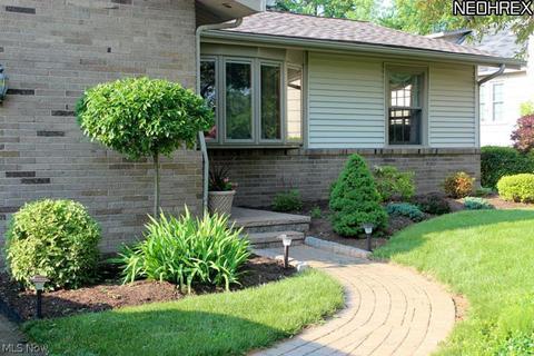148 Fifth Ave, Chardon, OH 44024 photo 1