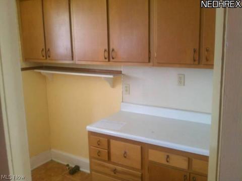 244 W 50th St, Ashtabula, OH 44004 photo 10