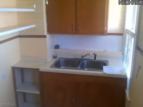 244 W 50th St, Ashtabula, OH 44004 photo 11