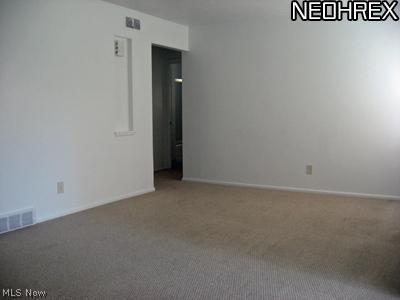 32873 Baldwin Rd, Solon, OH 44139 photo 3