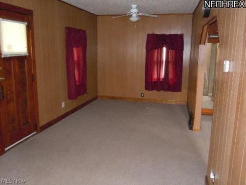 215 Warren Ave, Elyria, OH 44035 photo 5
