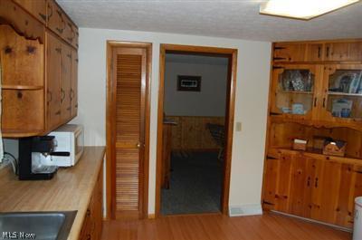 9591 Colton Rd, Windham, OH 44288 photo 9