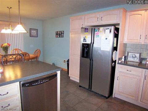6975 Ruby Cts, Austintown, OH 44515 photo 11