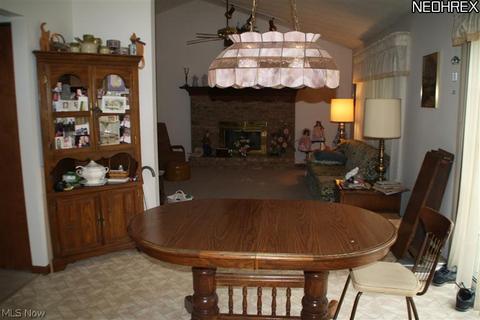 1331 Quail Ct, Boardman, OH 44512 photo 3