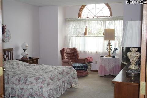 1331 Quail Ct, Boardman, OH 44512 photo 6