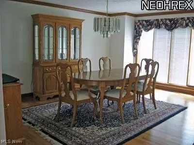 35530 Michael Dr, Solon, OH 44139 photo 5