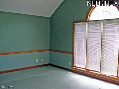 35530 Michael Dr, Solon, OH 44139 photo 10