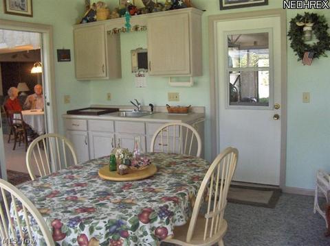 194 Burns Rd, Elyria, OH 44035 photo 3
