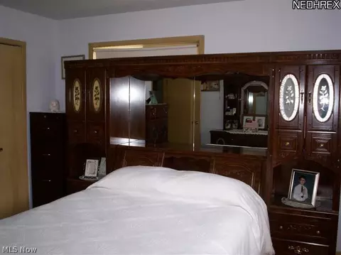 811 E 272nd St, Euclid, OH 44132 photo 5