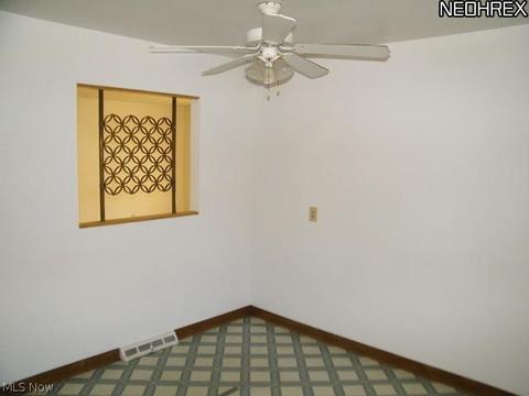 5465 E 141, Maple Heights, OH 44137 photo 7