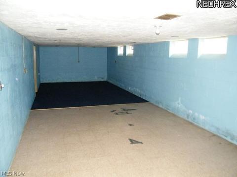 5465 E 141, Maple Heights, OH 44137 photo 11