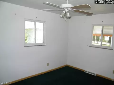 5465 E 141, Maple Heights, OH 44137 photo 9